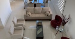 Sobrado 370 m² em Condomínio Fechado | Bragança Paulista